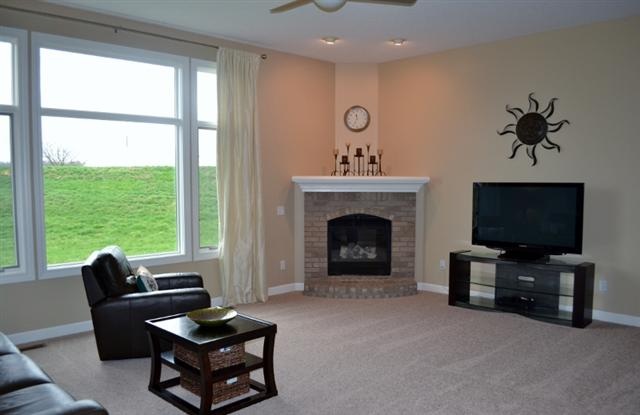 13630 Falcon Ridge Cove Fort Wayne, IN 46845 - Photo 7 of 27