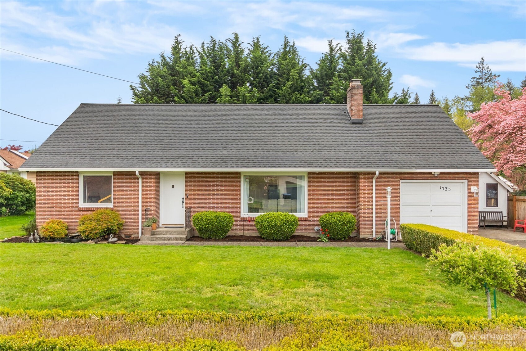 1735 Southwest Gails Avenue Chehalis, WA 98532 - Photo 1 of 40