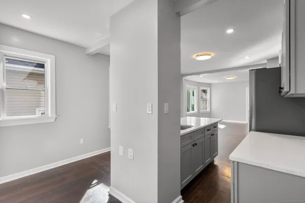 $2,500 | 228 Cooke Street, Unit 1, Waterbury, CT 06710