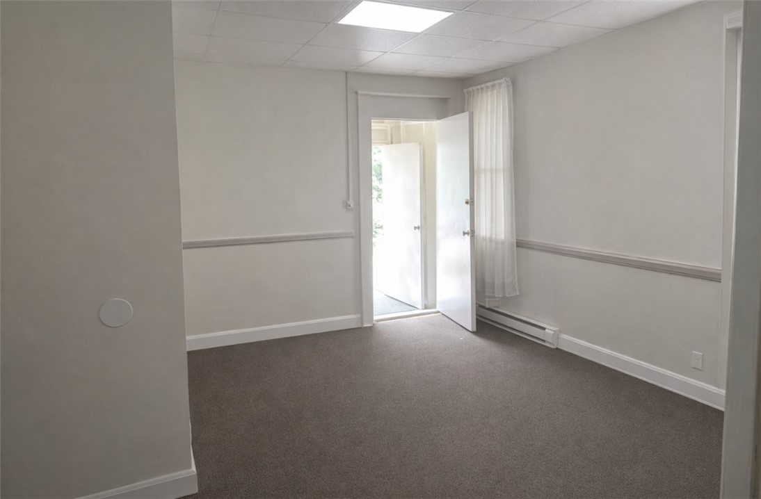 91 Wellington Avenue Rochester, NY 14611 - Photo 16 of 17