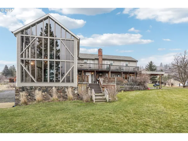 $950,000 | 62111 Lakeview Lane, La Grande, OR 97850