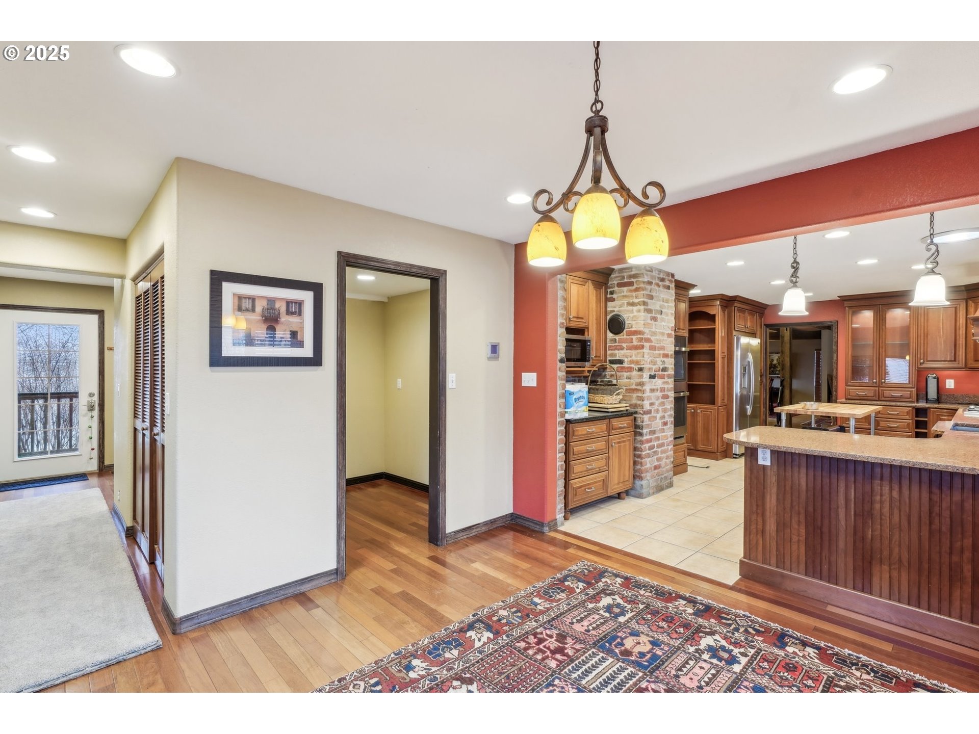 62111 Lakeview Lane La Grande, OR 97850 - Photo 12 of 45