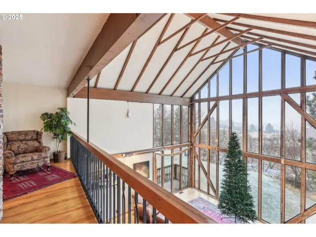 $950,000 | 62111 Lakeview Lane, La Grande, OR 97850