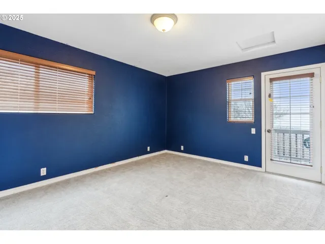 $950,000 | 62111 Lakeview Lane, La Grande, OR 97850