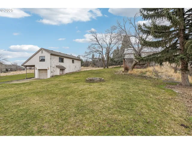 $950,000 | 62111 Lakeview Lane, La Grande, OR 97850