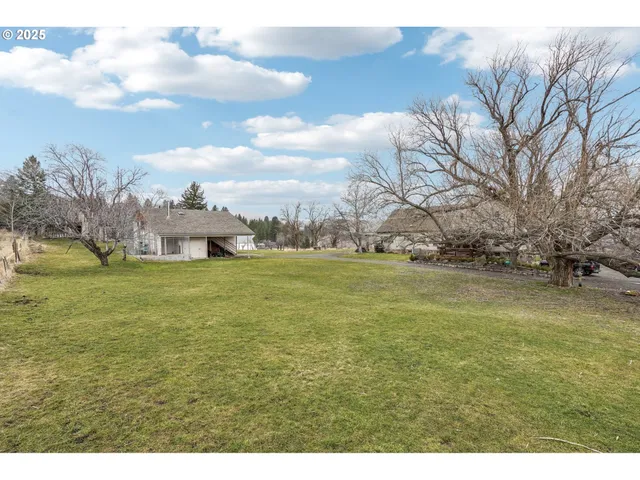 $950,000 | 62111 Lakeview Lane, La Grande, OR 97850