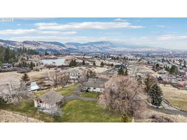 $950,000 | 62111 Lakeview Lane, La Grande, OR 97850