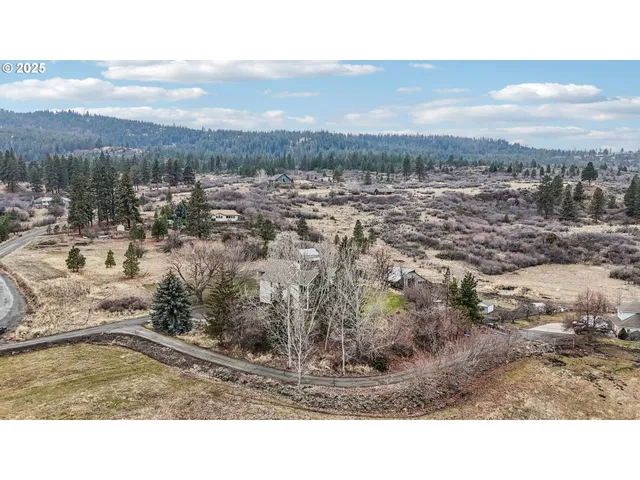 $950,000 | 62111 Lakeview Lane, La Grande, OR 97850