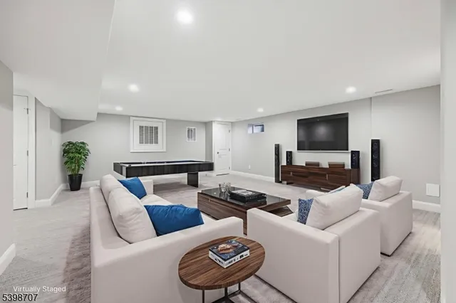 $1,675,000 | 9 Kitchell Road, Morristown, NJ 07960