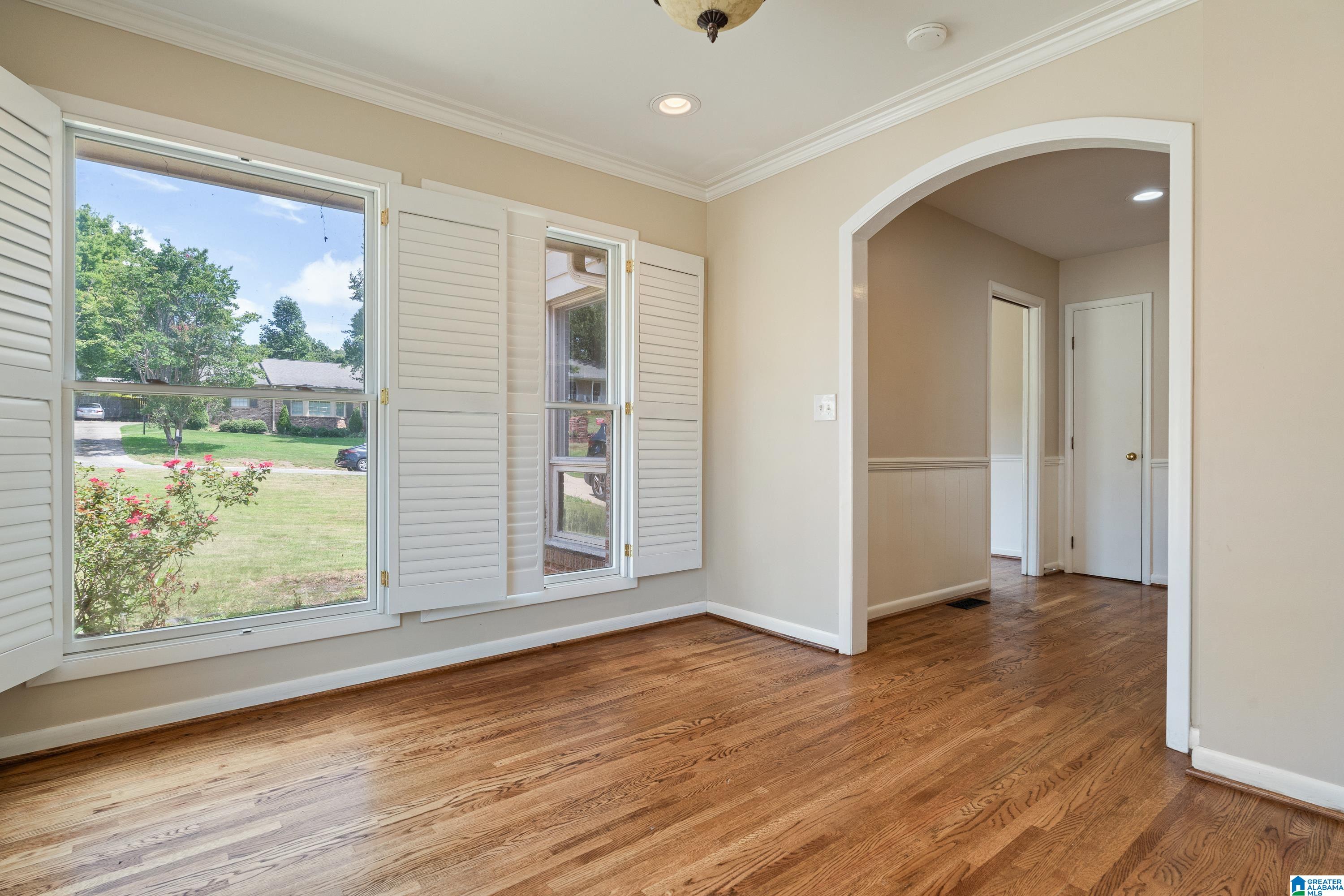 1833 Cedarwood Road Birmingham, AL 35216 - Photo 9 of 31