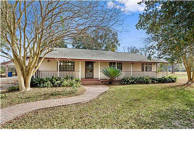 107 Darden Road Lafayette, LA 70508 - Photo 1 of 21 Primary Photo