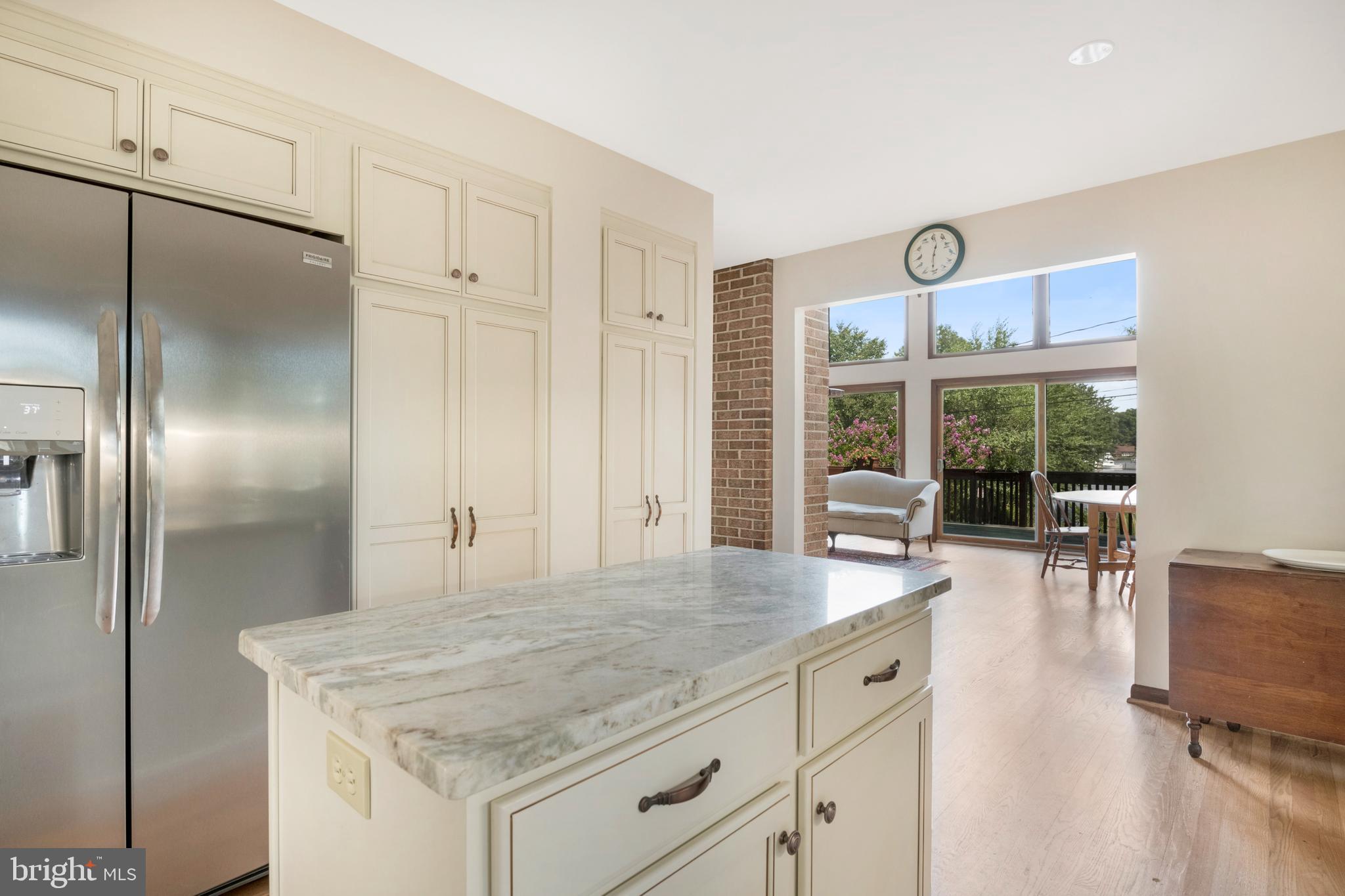 545 Shore Drive Edgewater, MD 21037 - Photo 12 of 36