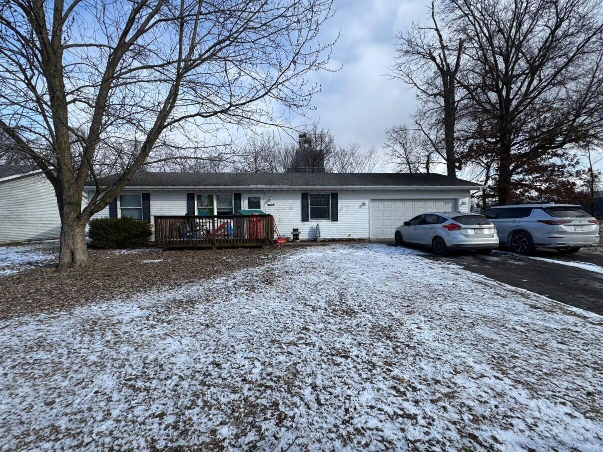 1217 Daisy Street Southeast De Motte, IN 46310 - Photo 1 of 10 1207x905