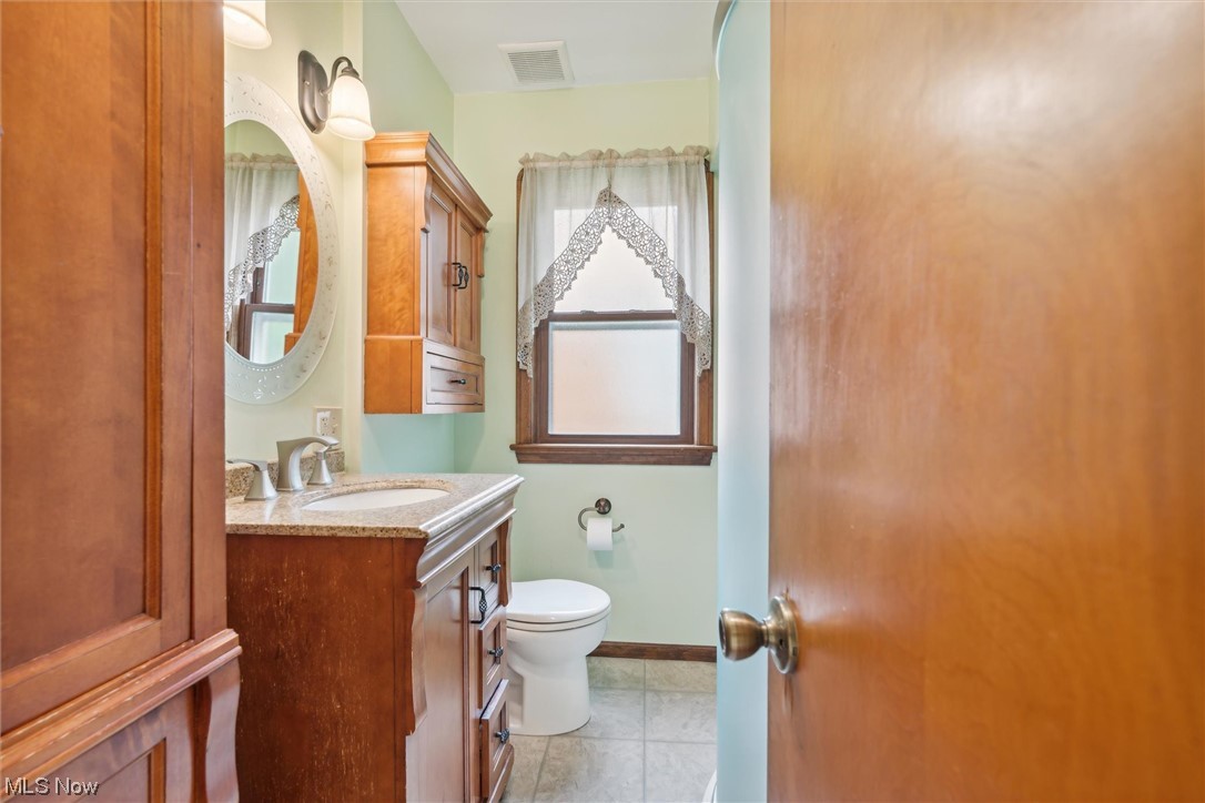 4301 Chestnut Road Independence, OH 44131 - Photo 17 of 35