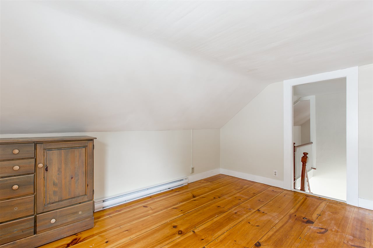 6 Maple Street Exeter, NH 03833 - Photo 5 of 39 Gallery Image 5