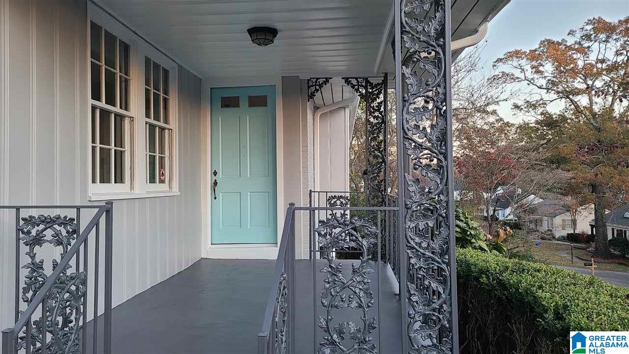 36 Edgehill Road Birmingham, AL 35209 - Photo 3 of 21