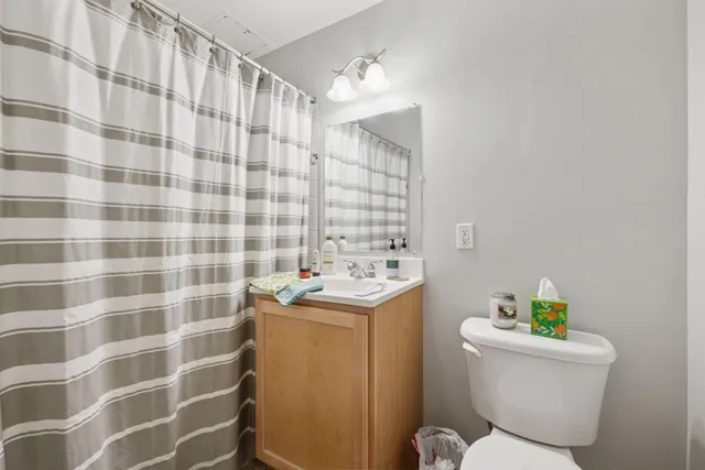 $150,000 | 3150 Excelsior Boulevard, Unit 207, Minneapolis, MN 55416