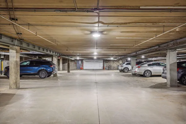 $150,000 | 3150 Excelsior Boulevard, Unit 207, Minneapolis, MN 55416