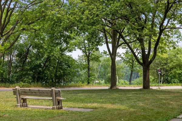 $150,000 | 3150 Excelsior Boulevard, Unit 207, Minneapolis, MN 55416