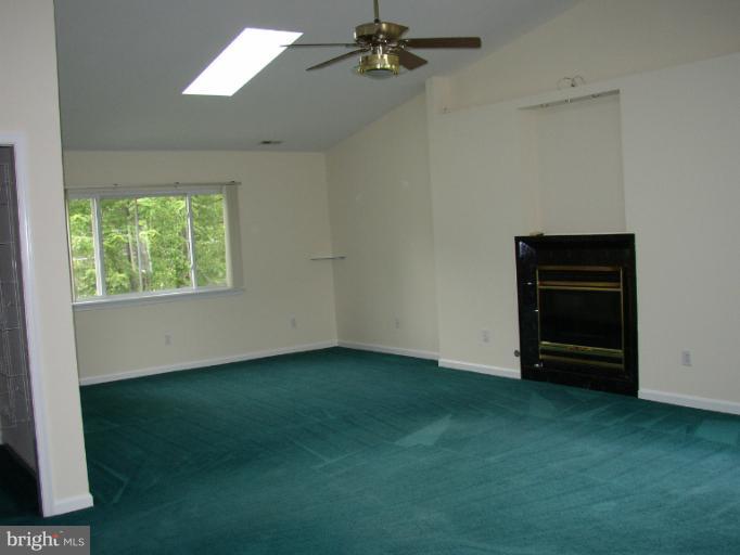6001 Craig Street Springfield, VA 22150 - Photo 5 of 16 Bedroom (Master)