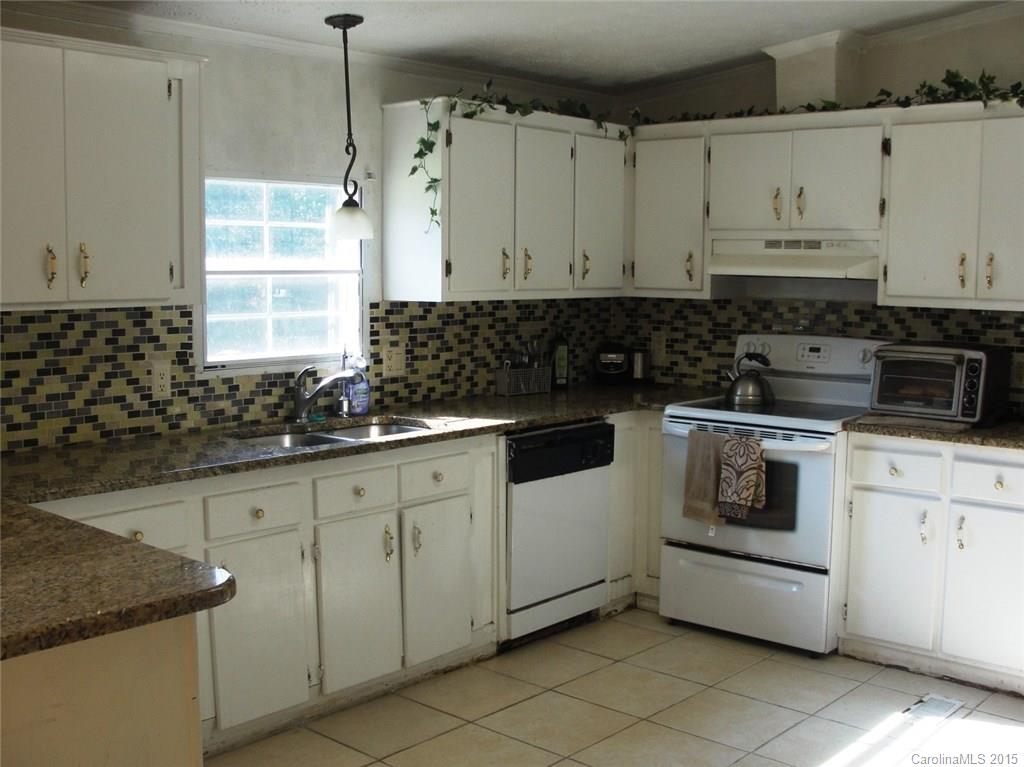 11171 Graybark Road Midland, NC 28107 - Photo 7 of 19 Gallery Image 7