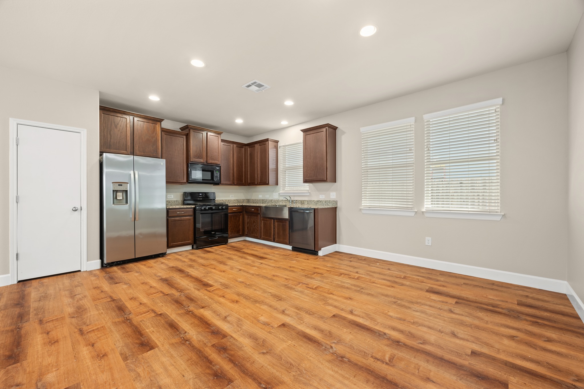 374 Triumph Road Buda, TX 78610 - Photo 6 of 30