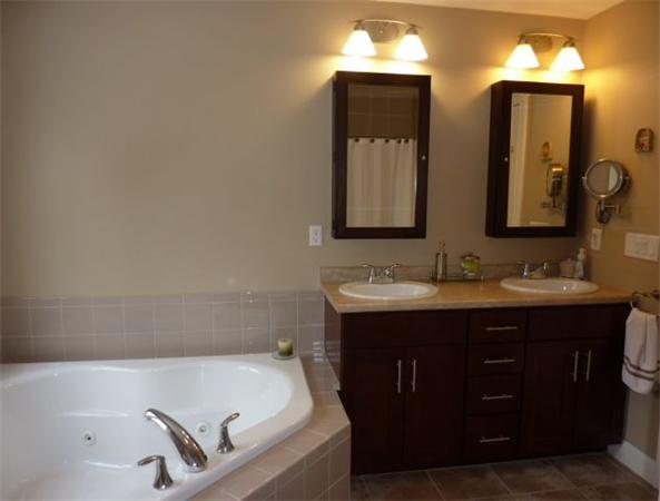 308 Groton Road Westford, MA 01886 - Photo 12 of 20 Gallery Image 12
