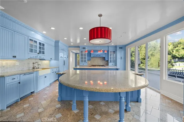 $2,595,000 | 21045 Mendenhall Court, Topanga, CA 90290