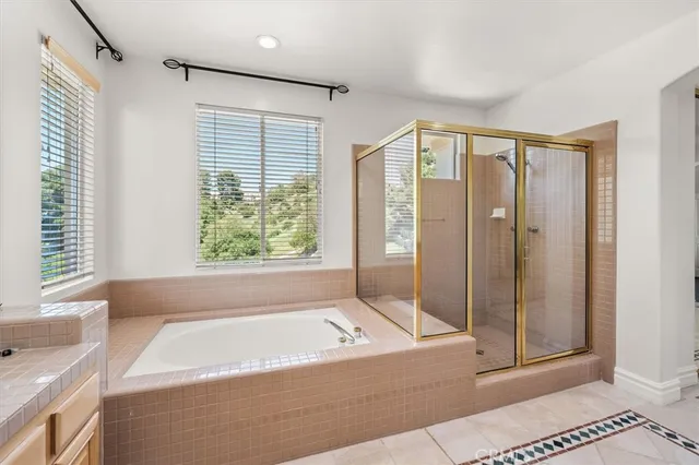 $2,595,000 | 21045 Mendenhall Court, Topanga, CA 90290