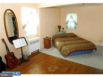 718 East Providence Road Aldan, PA 19018 - Photo 5 of 9 Gallery Image 5