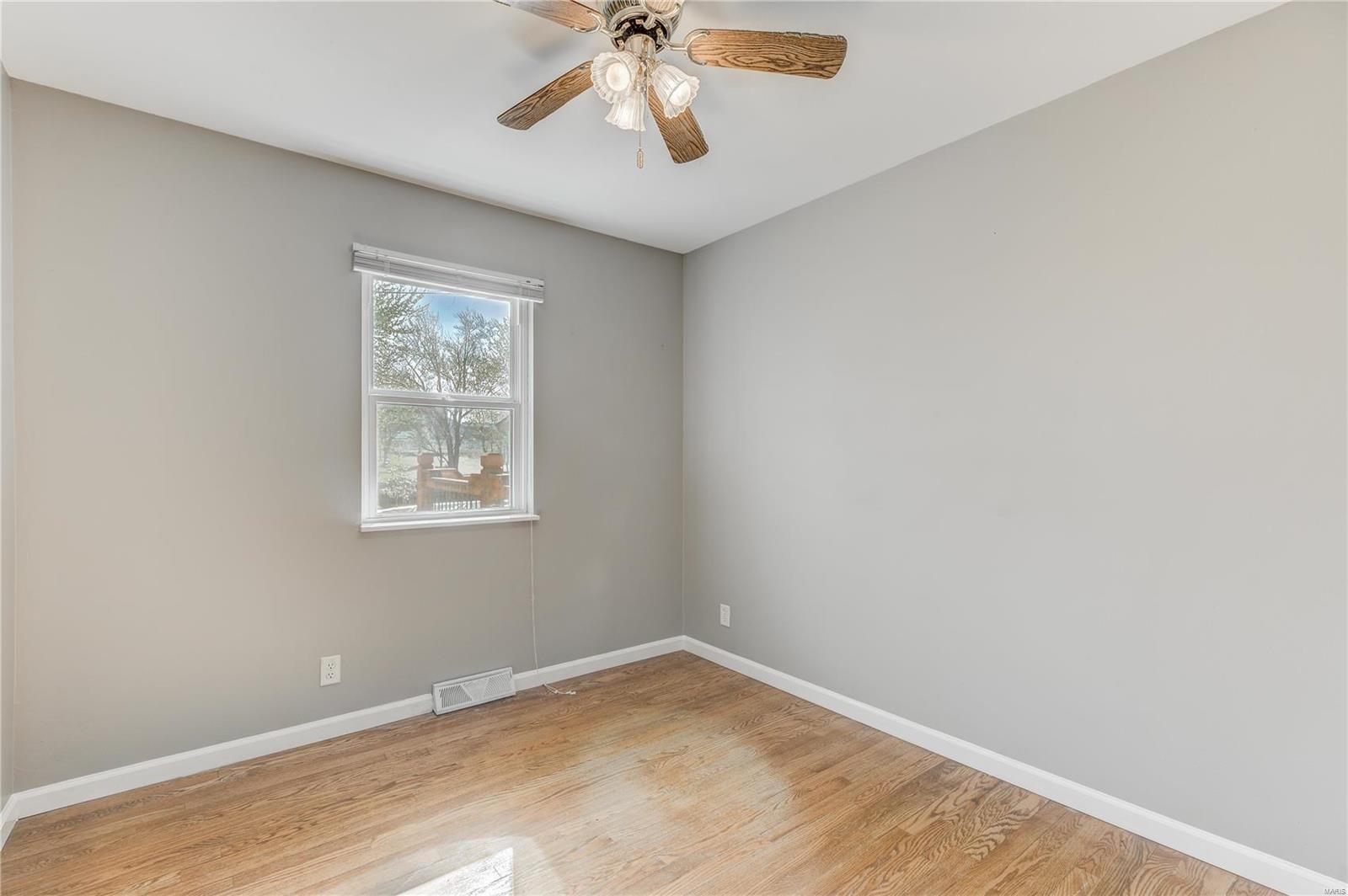 976 North Point Prairie Road Wentzville, MO 63385 - Photo 14 of 27 Gallery Image 14