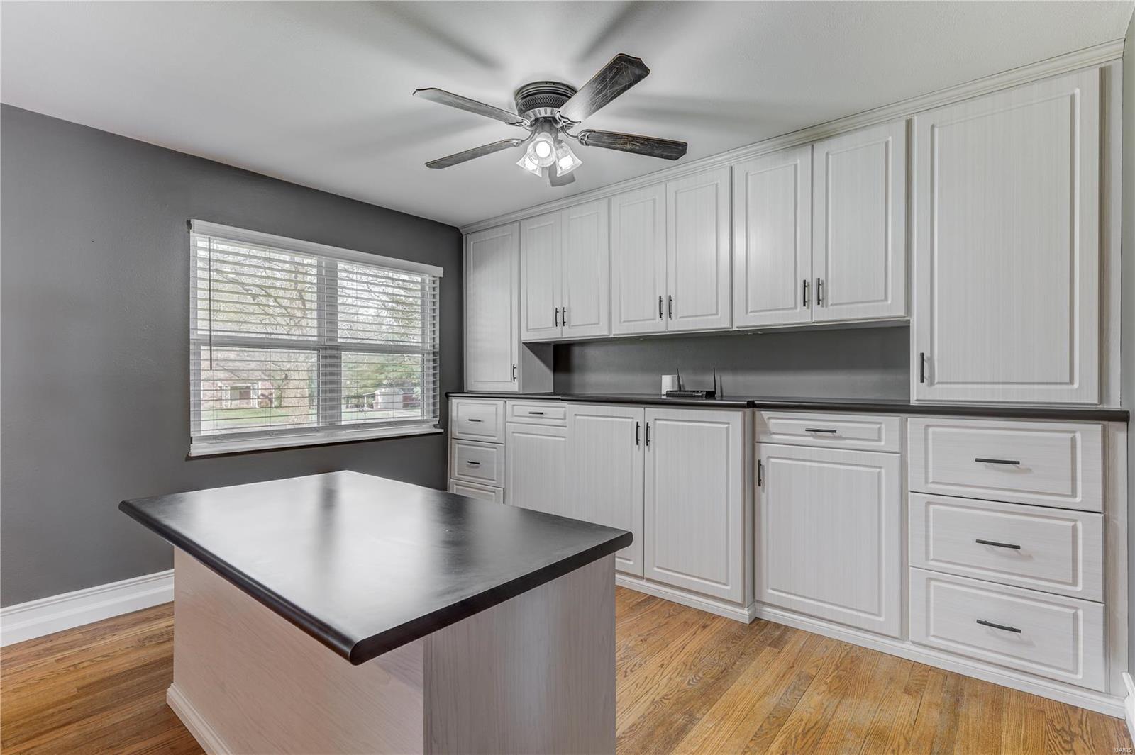 976 North Point Prairie Road Wentzville, MO 63385 - Photo 7 of 27 Gallery Image 7