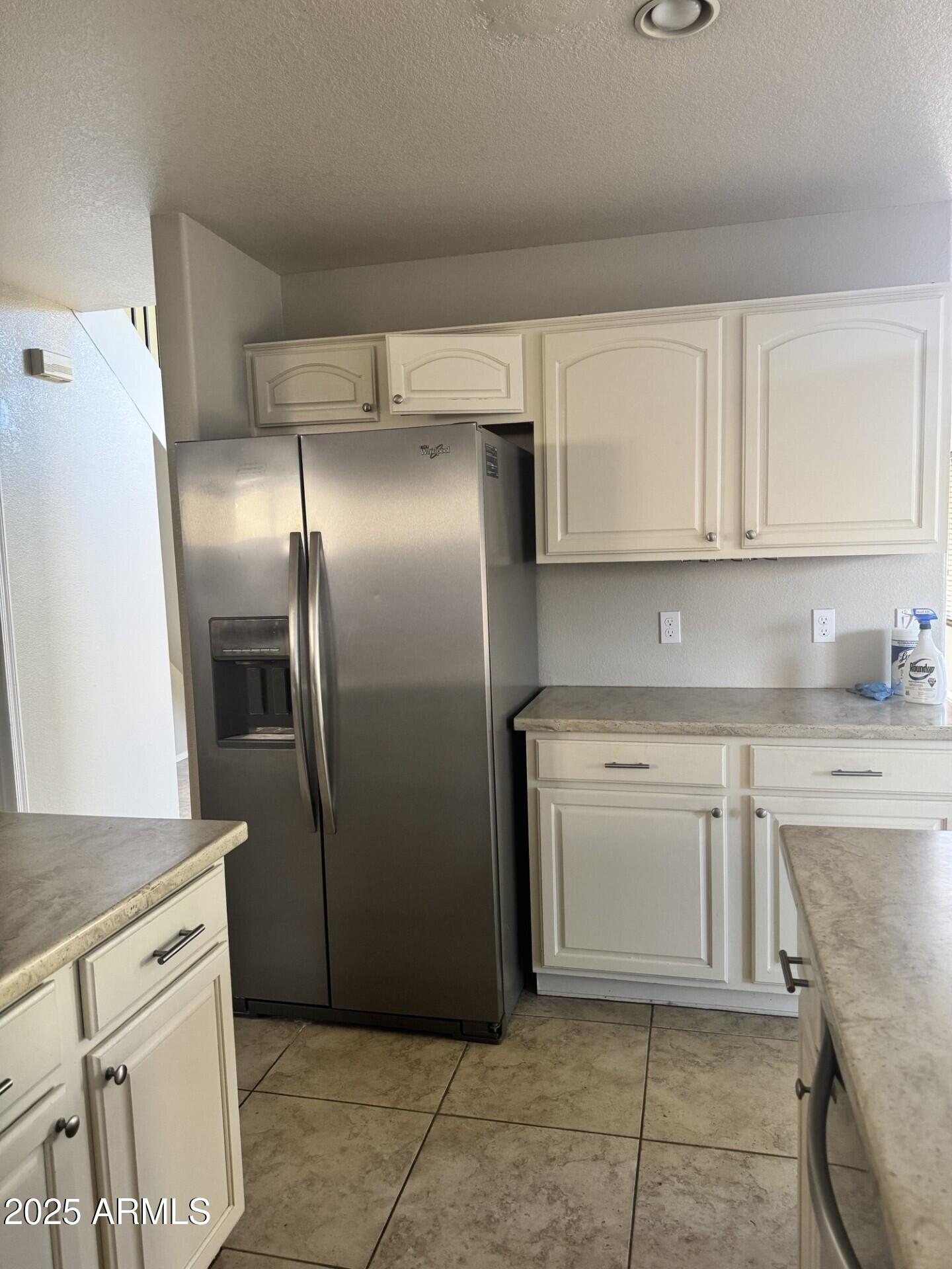 7442 West Via Del Sol Drive Glendale, AZ 85310 - Photo 6 of 22 kitchen 3