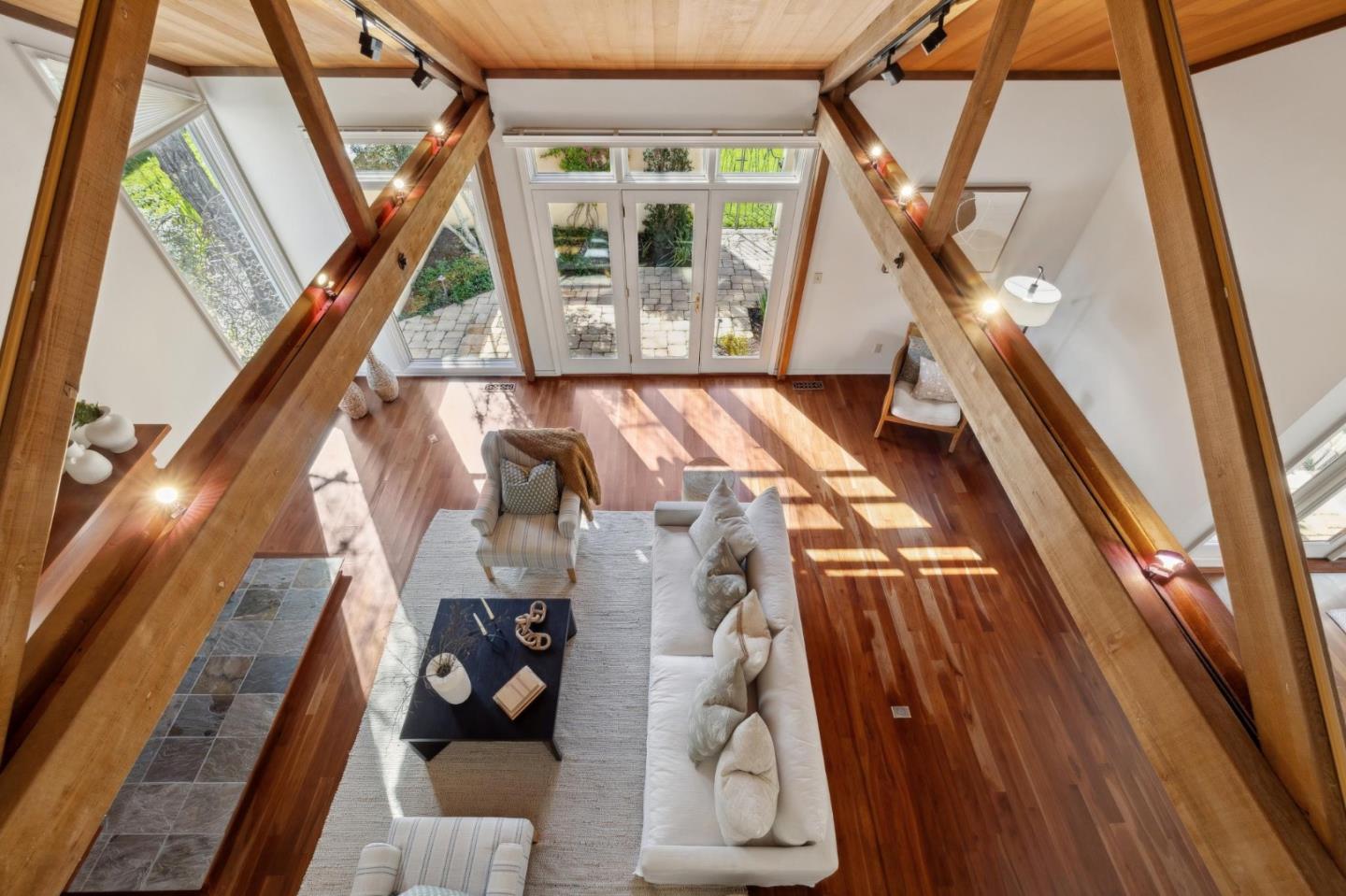 28064 Heron Court Carmel, CA 93923 - Photo 10 of 30 a view of an entryway