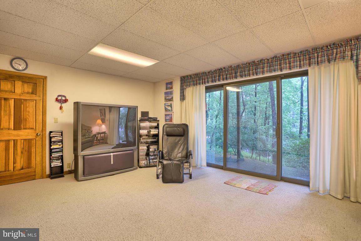 920 Forest Road Lancaster, PA 17601 - Photo 21 of 27 Gallery Image 21