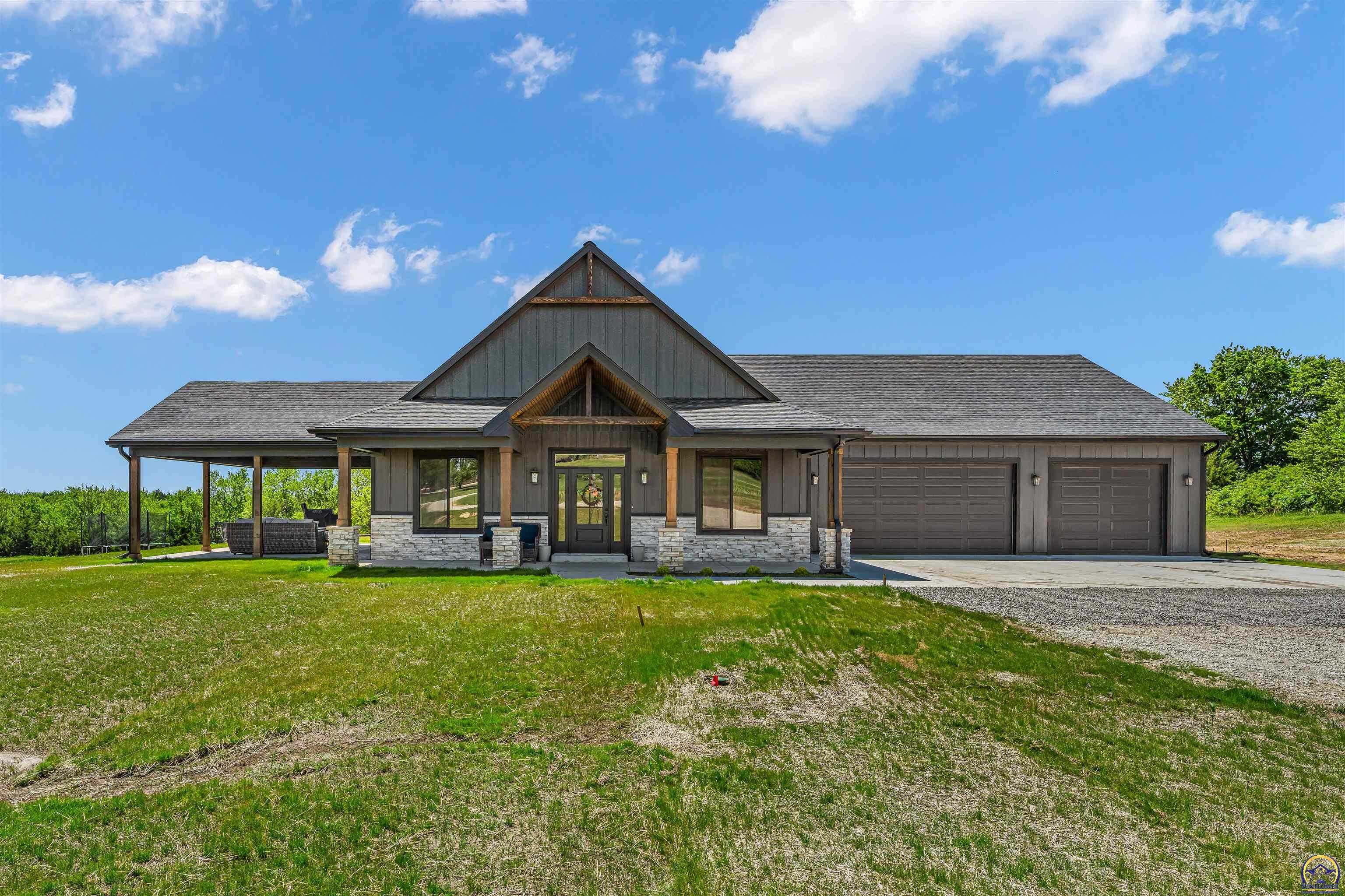 18597 190th Road Denison, KS 66419 - Photo 5 of 49