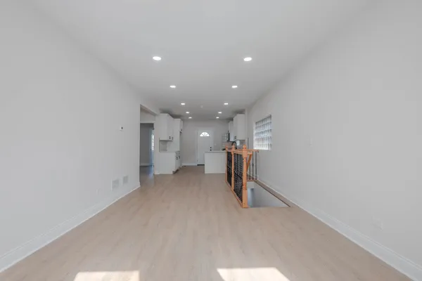 $555,000 | 1226 Hayes Avenue, Oak Park, IL 60302