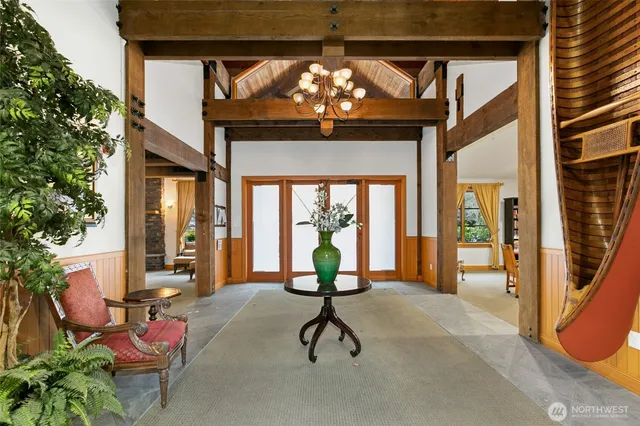 $630,000 | 18707 Southeast Newport Way, Unit 102, Issaquah, WA 98027