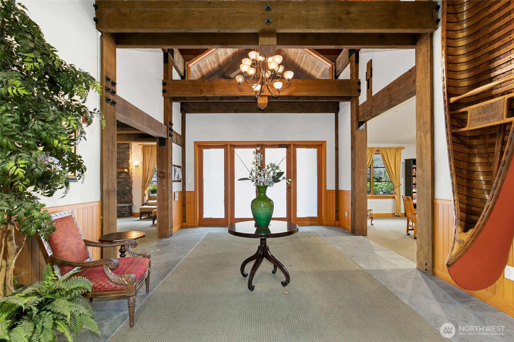 18707 Southeast Newport Way, Unit 102 Issaquah, WA 98027 - Photo 27 of 34 a living room filled with furniture