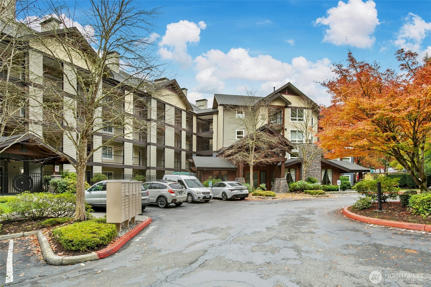 18707 Southeast Newport Way, Unit 102 Issaquah, WA 98027 - Photo 31 of 34 a view of a street with houses