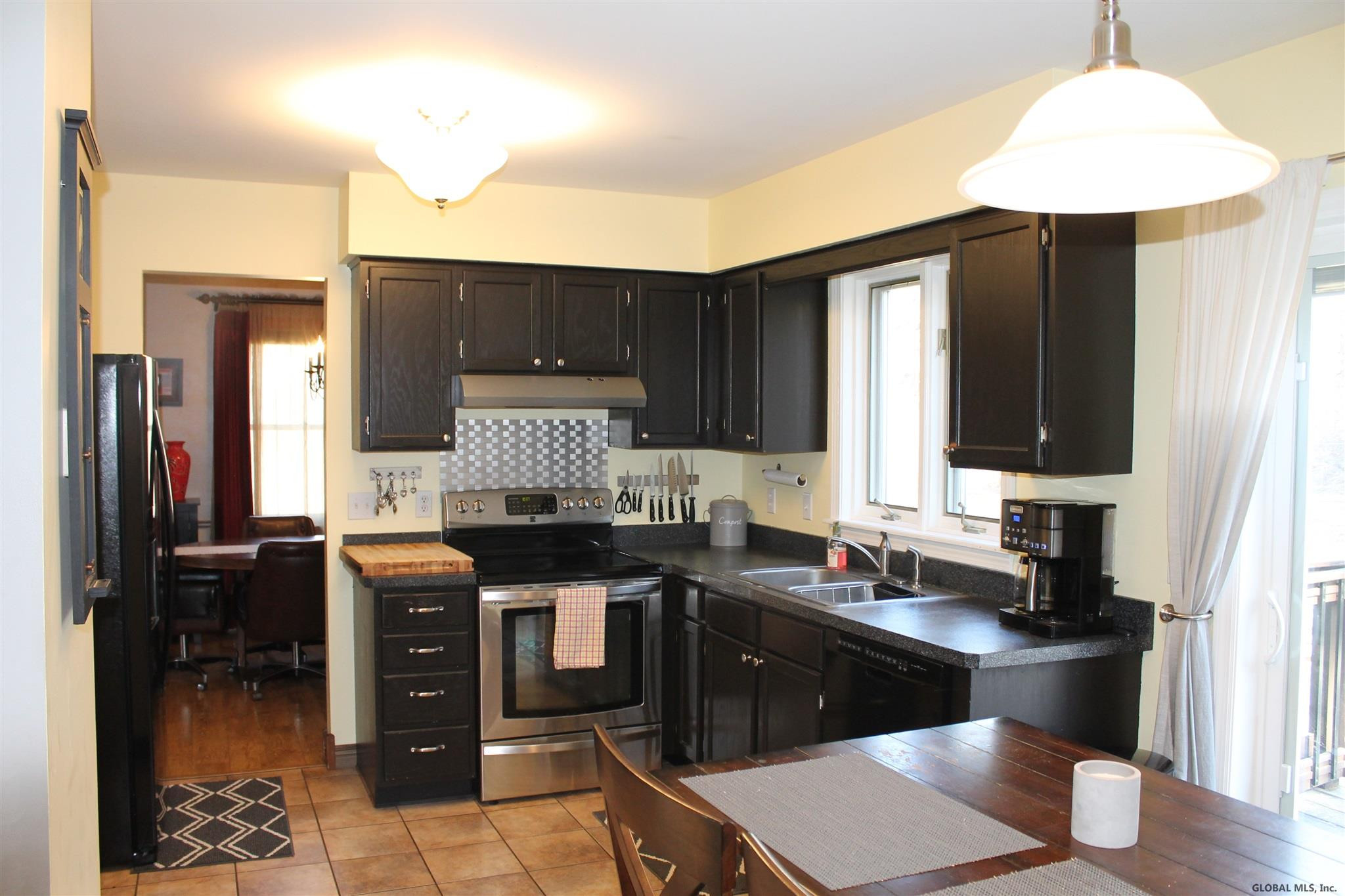 495 Center Cambridge Road Cambridge, NY 12816 - Photo 6 of 42 Photo 6