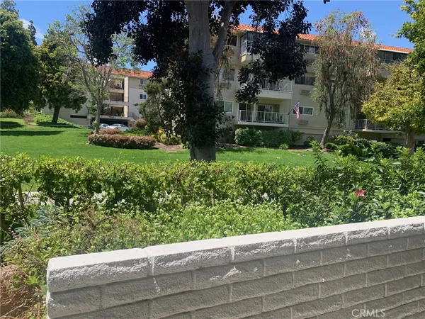 $2,850 | 2014 Via Mariposa West, Unit A, Laguna Woods, CA 92637