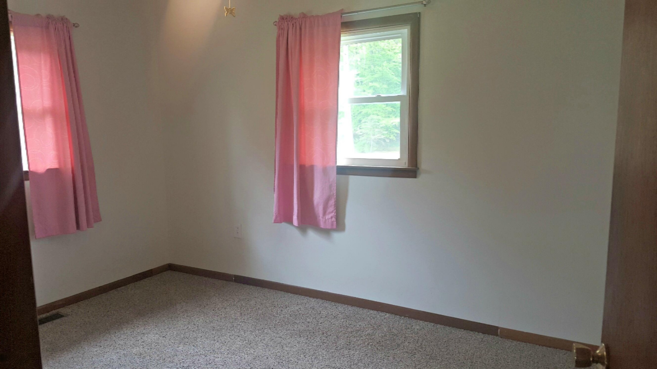 6683 West Decker Road Ludington, MI 49431 - Photo 8 of 19 Bedroom3