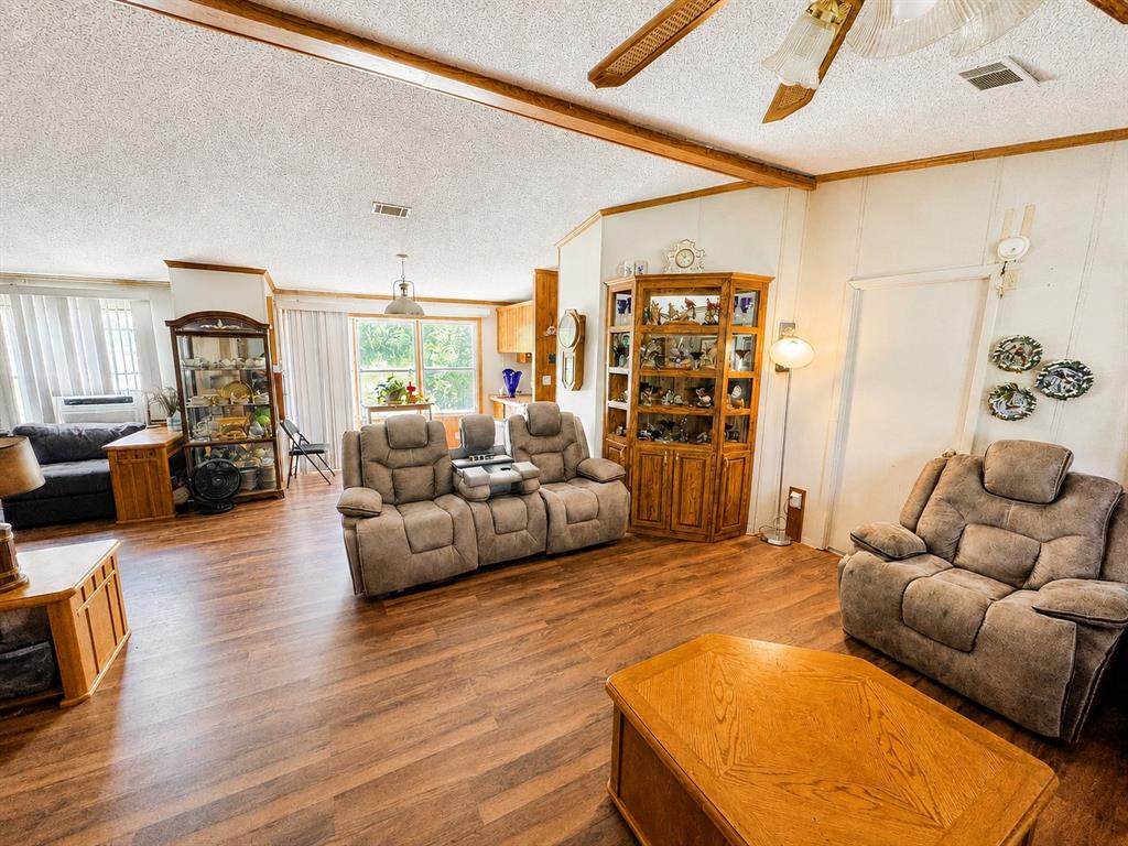 111 Salem Loop Graham, TX 76450 - Photo 19 of 34