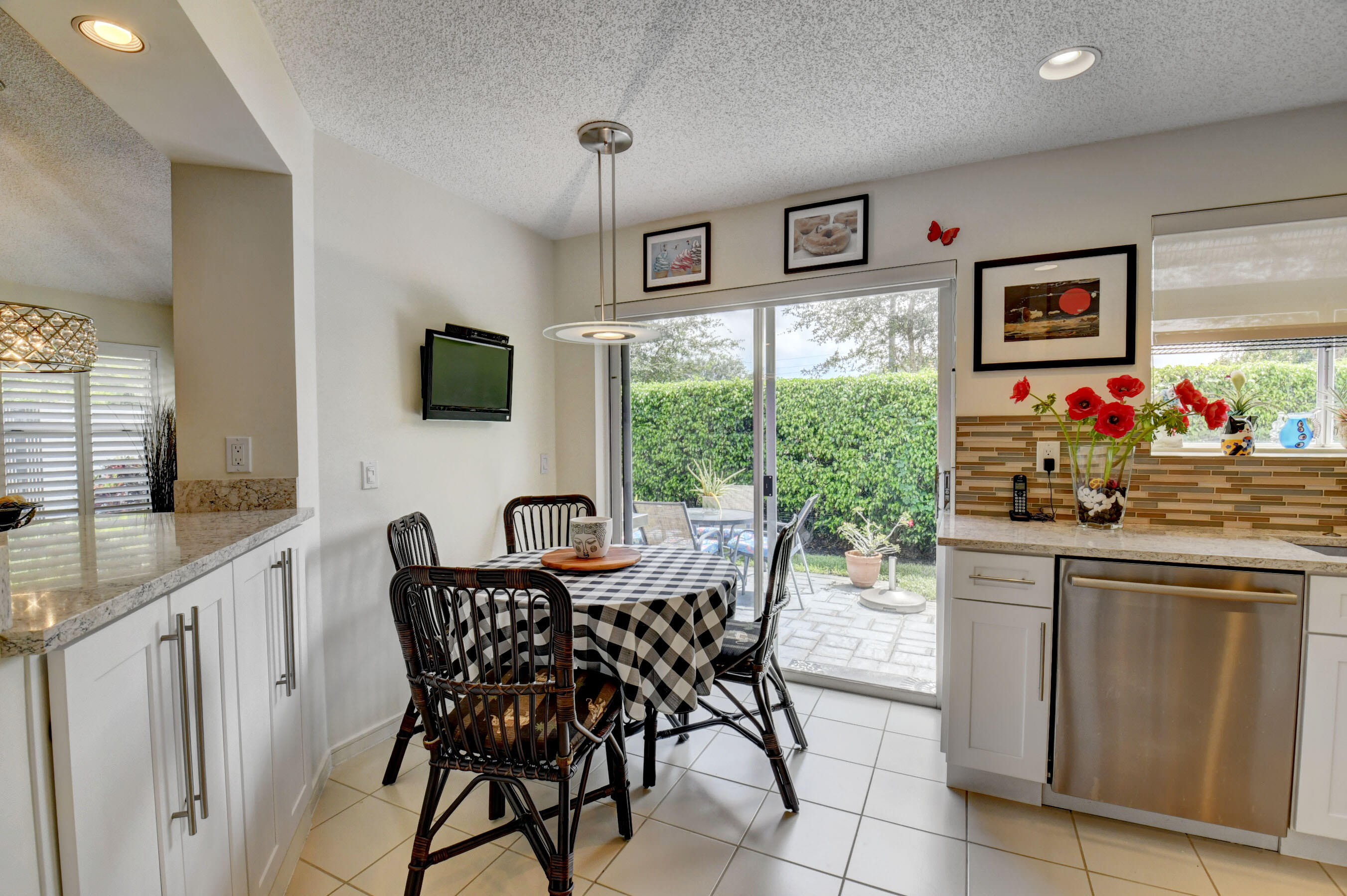 2232 Northwest 52nd Street Boca Raton, FL 33496 - Photo 15 of 38 16_dsc_2533_4_5_6_7