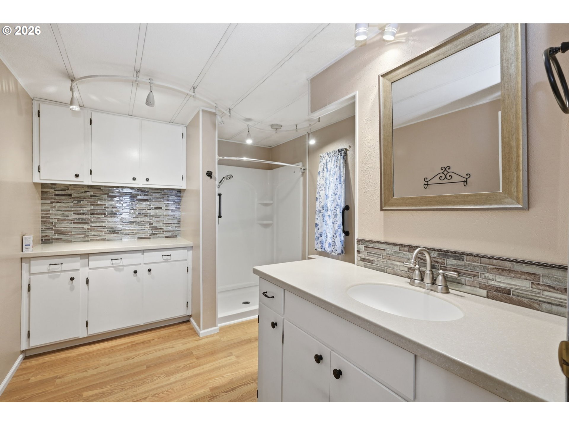 1475 Green Acres Road, Unit 141 Eugene, OR 97408 - Photo 17 of 36 Gallery Image 17
