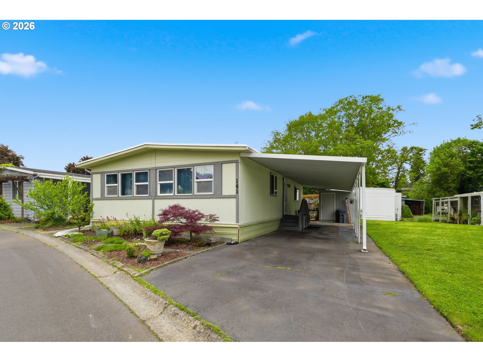 1475 Green Acres Road, Unit 141 Eugene, OR 97408 - Photo 2 of 36 Gallery Image 2