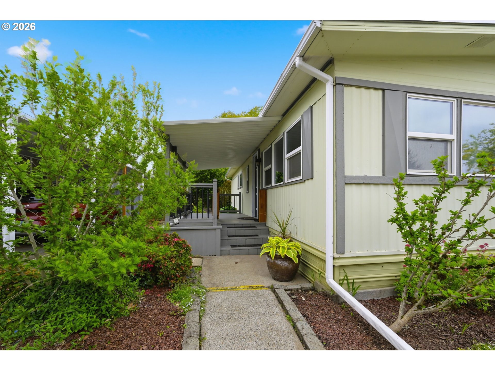 1475 Green Acres Road, Unit 141 Eugene, OR 97408 - Photo 3 of 36 Gallery Image 3