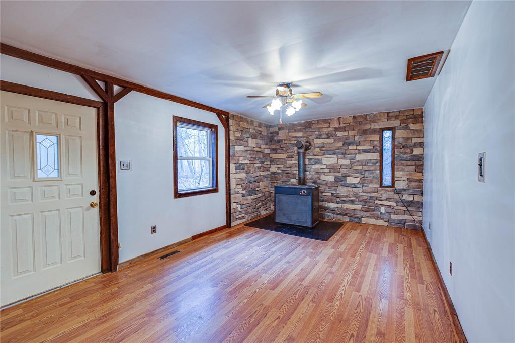 1869 North Powell Road Columbus, IN 47201 - Photo 7 of 39