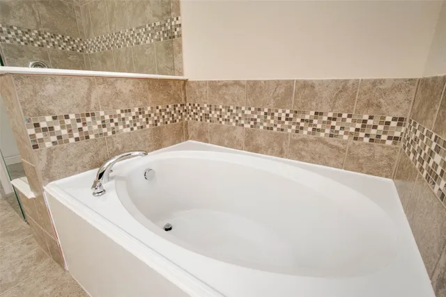 $349,999 | 24111 Valencia Ridge Lane, Katy, TX 77494